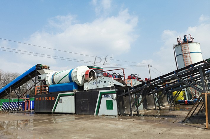 土壤淋洗技術(shù)作業(yè)現(xiàn)場(chǎng) 土壤淋洗技術(shù)作業(yè)現(xiàn)場(chǎng)