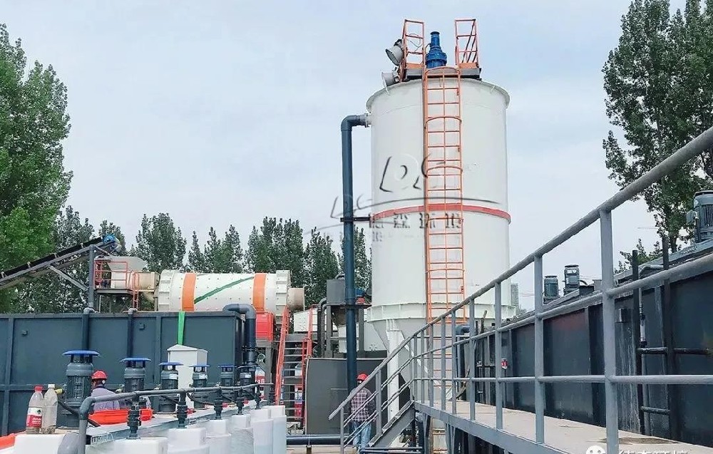 撬裝式河道淤泥清理淋洗設備.jpg 撬裝式河道淤泥清理淋洗設備修復現場.jpg