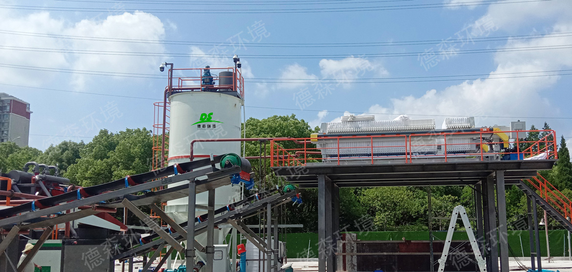 模塊化撬裝式土壤淋洗修復裝備.jpg 模塊化撬裝式土壤淋洗修復裝備